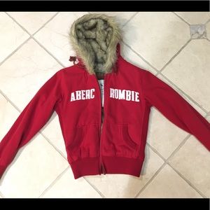 Abercrombie Fitch Fur Lined Hooded Zip Sweater M